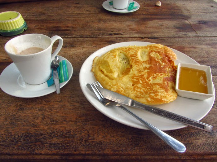 Pancake und Kaffee im Green Beach Hut