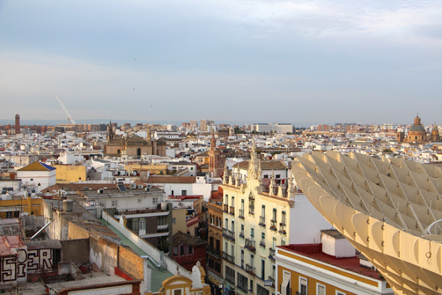 Blick auf Sevilla vom Metropol Parasol