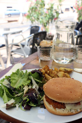 Marseille: Veggie-Burger im Viertel Le Panier