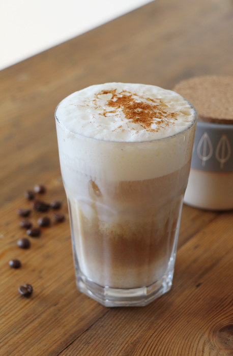 Iced Latte Macchiato / Eiskaffee