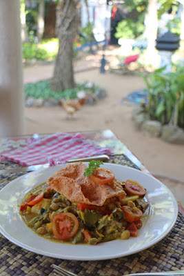 Reis und Curry im Icebair Restaurant, Negombo
