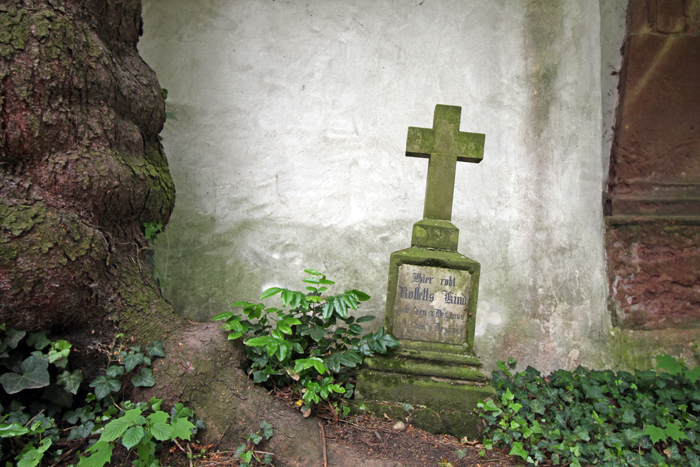 Grab auf dem Alten Friedhof in Freiburg