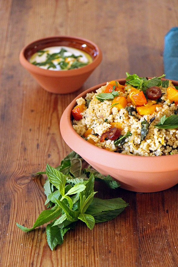 Veganer Couscous-Salat mit Kürbis, marokkanisches Rezept